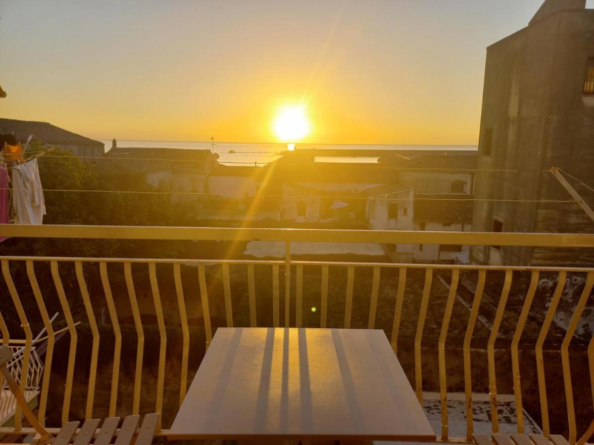 شقة Alba Marina E Tramonti Etnei ريبوسْتو المظهر الخارجي الصورة