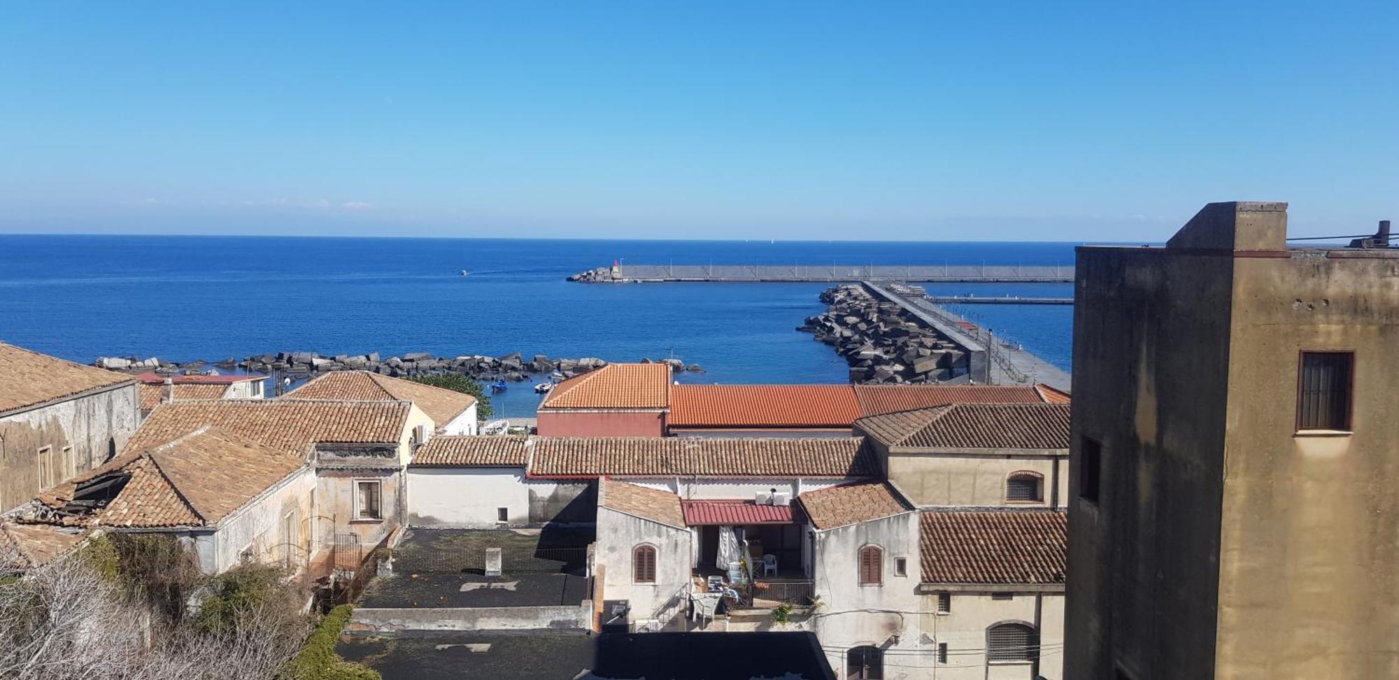 شقة Alba Marina E Tramonti Etnei ريبوسْتو المظهر الخارجي الصورة